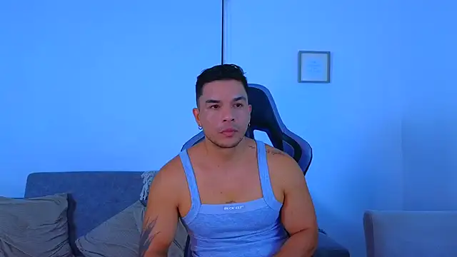estebandelouis online show from 07.12.26