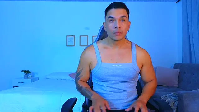 estebandelouis online show from 08.03.26