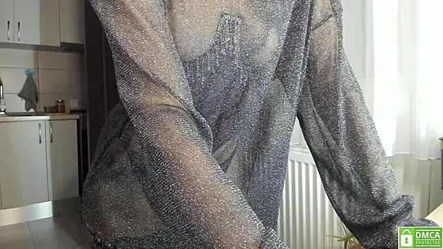 Anahi1993 online show from 12.23.25