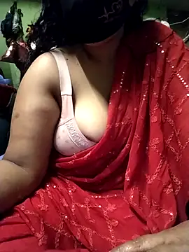 Snapshot of Nilanjona-Ray chatting on 12.20.25 Nilanjona-Ray online show from 12.20.25