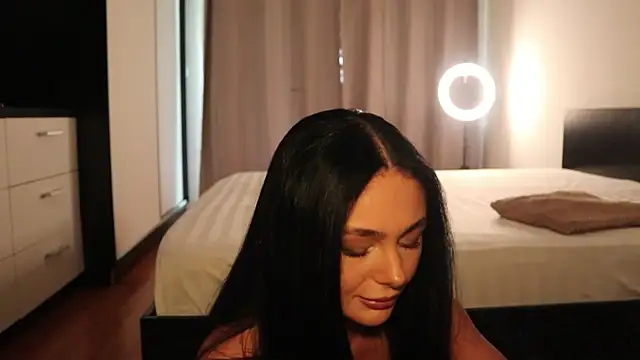 IvyKaelani online show from 05.08.26