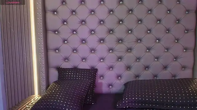 CAMILA JHONS online show from 01.27.25