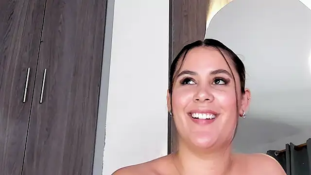 LexyRobert online show from 02.03.25