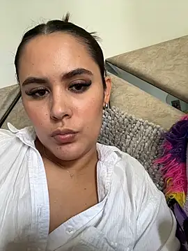 LexyRobert online show from 02.18.25