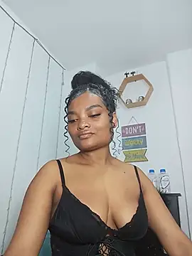 Snapshot of gianna_smith chatting on 07.11.26 gianna smith online show from 07.11.26