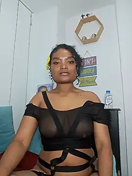 Snapshot of gianna_smith chatting on 07.18.26 gianna smith online show from 07.18.26