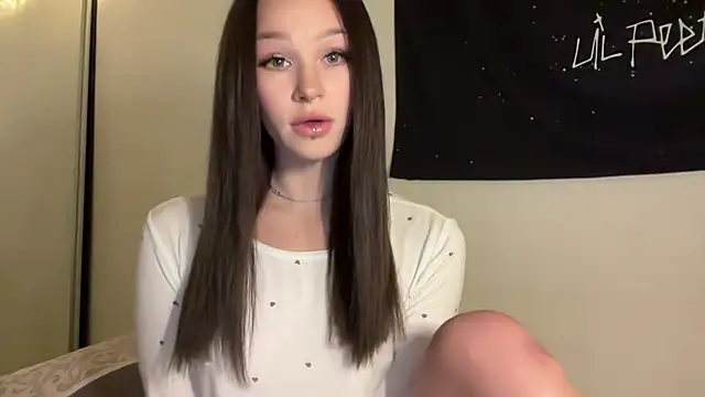 ur molly online show from 11.03.25