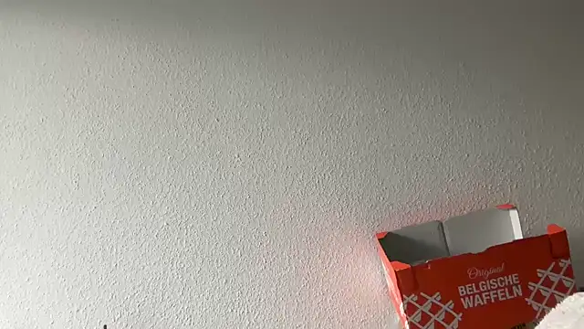 EmilyWi  online show from 01.26.25