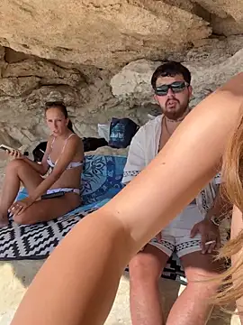 MrAndMrsSavage online show from 10.13.25