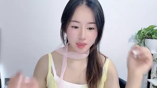 chloe-01 online show from 01.10.26