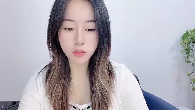 chloe-01 online show from 02.01.26