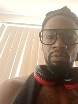 HilariousBrain9 online show from 04.22.26