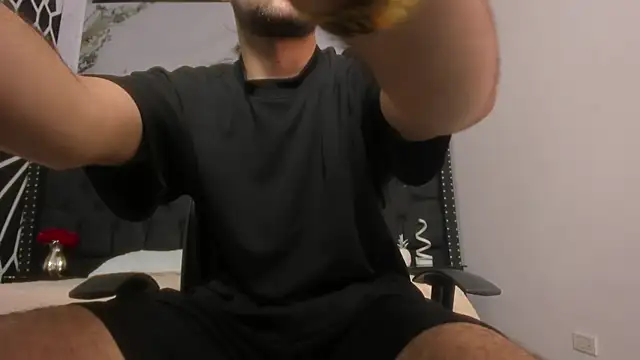 MaximusDick1  online show from 05.27.26