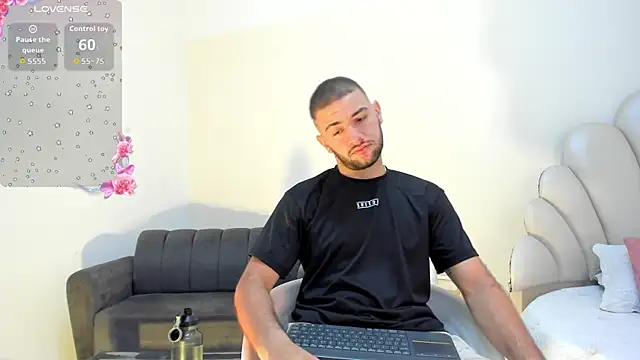 MaximusDick1  online show from 07.07.26