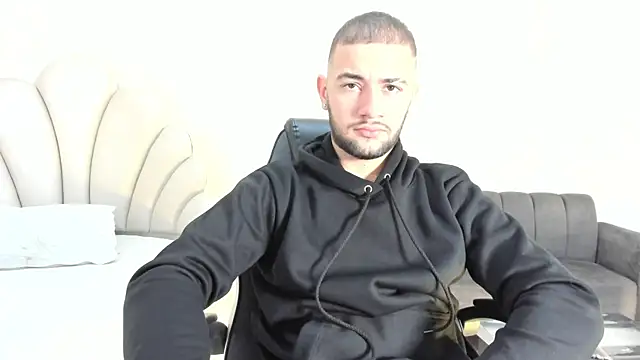 MaximusDick1  online show from 07.08.26