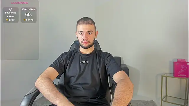 MaximusDick1  online show from 07.30.26