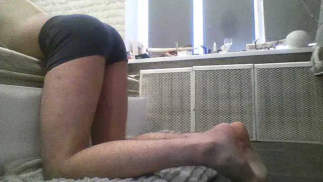 Snapshot of Molly_97 chatting on 03.19.25 Molly 97 online show from 03.19.25