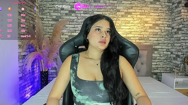 Snapshot of ariadna_milano chatting on 03.04.25 ariadna milano online show from 03.04.25