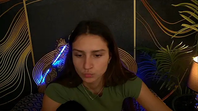 ValeryRoyale online show from 02.10.25