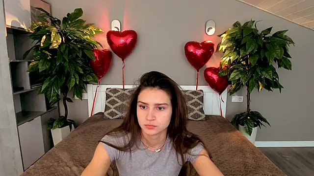 ValeryRoyale online show from 02.17.25