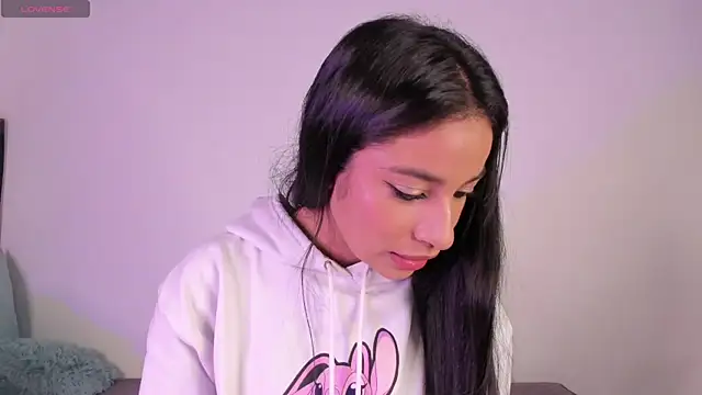 Snapshot of Mereo_leona chatting on 01.06.26 Mereo leona online show from 01.06.26