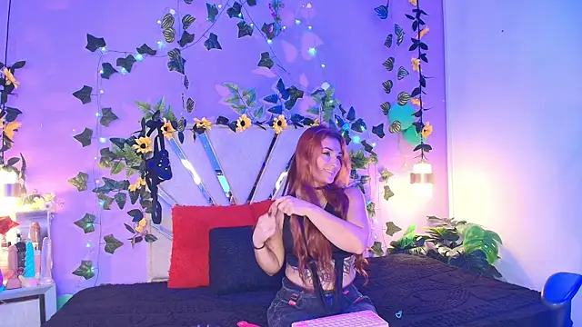 BRITHANY SPARK online show from 04.25.26