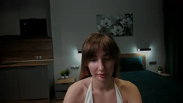 Snapshot of chloewallace chatting on 02.09.25 chloewallace online show from 02.09.25
