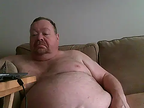 Snapshot of hitman_35 chatting on 05.29.26 hitman 35 online show from 05.29.26