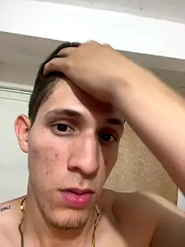 Snapshot of Bodyxx23 chatting on 09.22.25 Bodyxx23 online show from 09.22.25