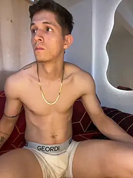 Snapshot of Bodyxx23 chatting on 10.12.25 Bodyxx23 online show from 10.12.25