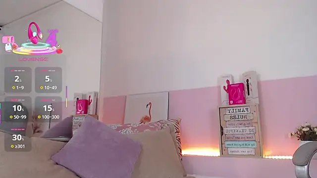 Snapshot of violeta_leon chatting on 03.12.25 violeta leon online show from 03.12.25