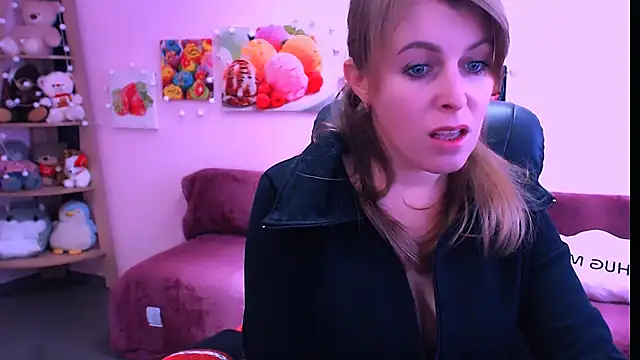 Hot Milady online show from 02.20.26