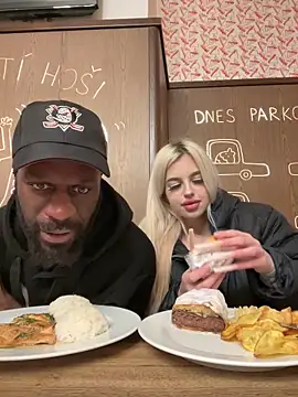 MacTroy online show from 02.02.26