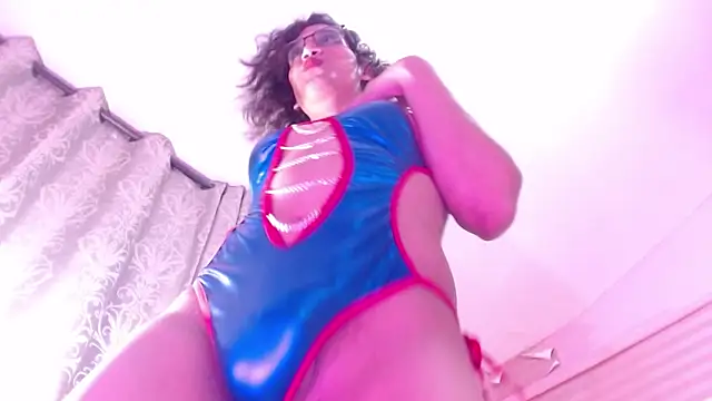 giselle ocampo online show from 02.08.25