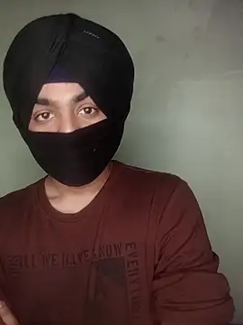 Snapshot of weeif chatting on 11.24.25 weeif online show from 11.24.25