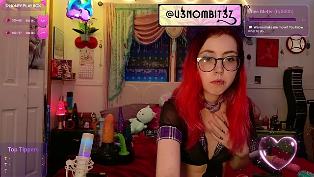 Snapshot of v3n0mb1t3z chatting on 06.25.26 v3n0mb1t3z online show from 06.25.26