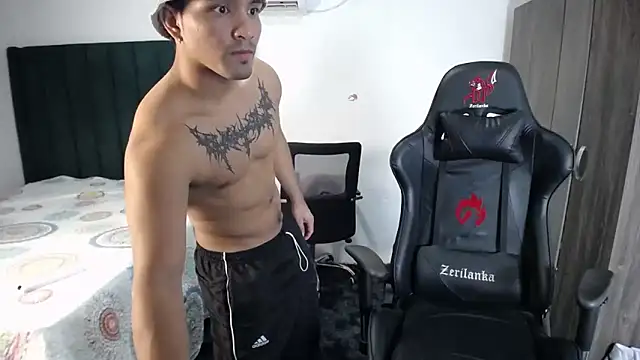 man dur07 online show from 02.18.25