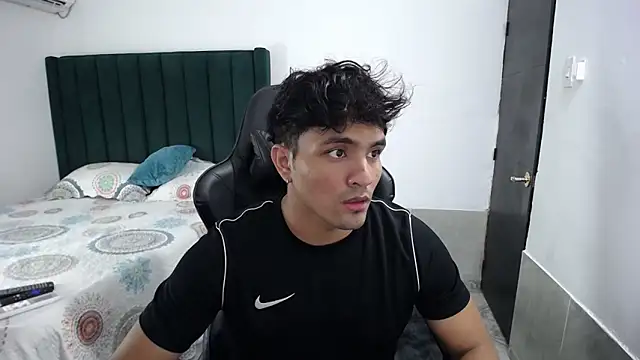 man dur07 online show from 09.27.25