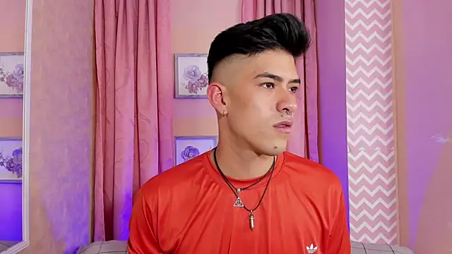 Snapshot of Ryan_Clark_ chatting on 01.16.25 Ryan Clark online show from 01.16.25