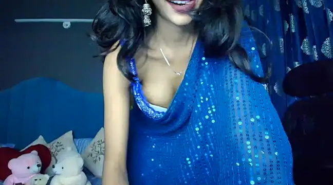 Snapshot of CUTE_princess_143 chatting on 02.06.25 CUTE princess 143 online show from 02.06.25