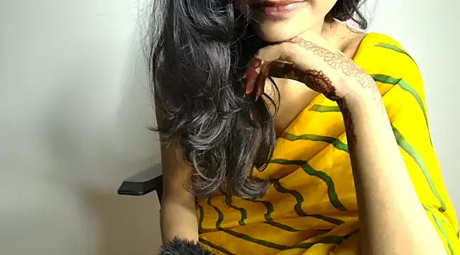 Snapshot of CUTE_princess_143 chatting on 02.27.25 CUTE princess 143 online show from 02.27.25