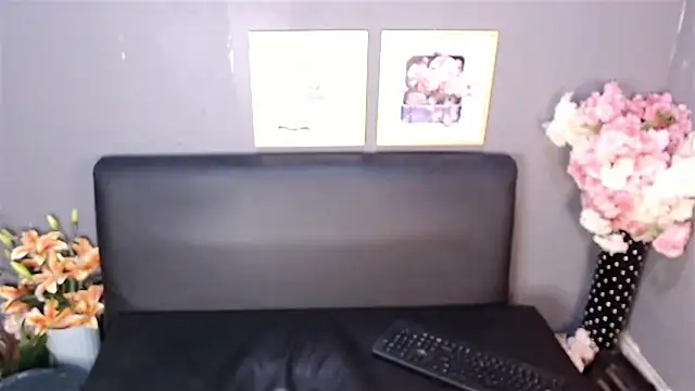 Littleindianmilf online show from 03.05.25