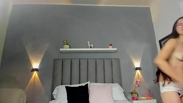 angelica dymond online show from 01.03.25