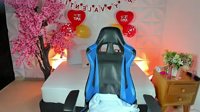 angelica dymond online show from 02.17.25