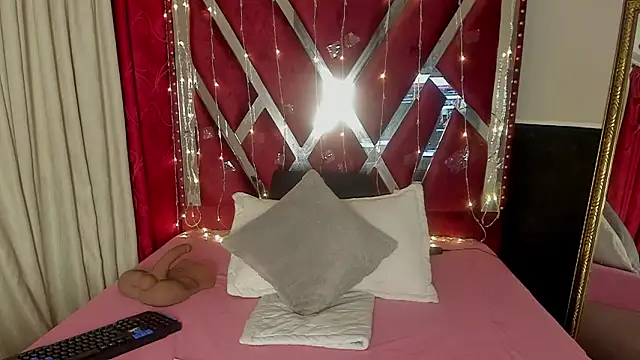 Snapshot of MicaelaHot_ chatting on 03.10.26 MicaelaHot online show from 03.10.26