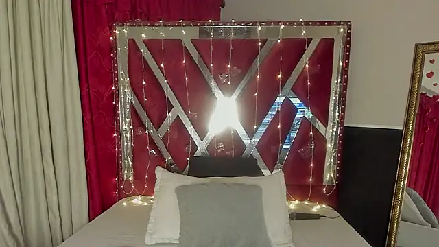 Snapshot of MicaelaHot_ chatting on 03.15.26 MicaelaHot online show from 03.15.26