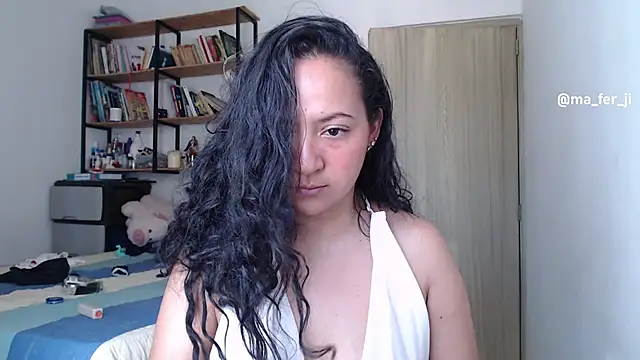 Snapshot of mariamulata chatting on 06.20.26 mariamulata online show from 06.20.26