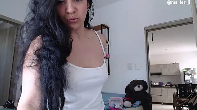 Snapshot of mariamulata chatting on 06.24.26 mariamulata online show from 06.24.26