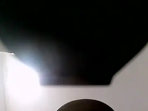 Snapshot of culalimer chatting on 12.14.25 culalimer online show from 12.14.25