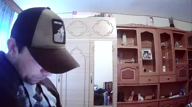 the hot online show from 02.22.25